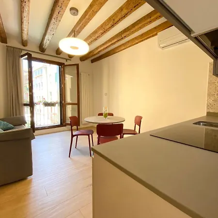 House 4343 Апарт-отель Венеция