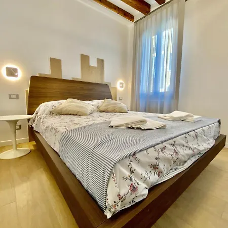 Aparthotel House New Wi Fi Island