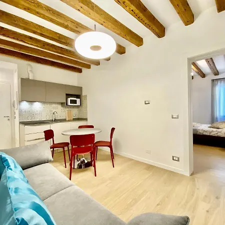 Apartahotel House New Wi Fi Island Venecia