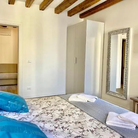 Apartahotel House New Wi Fi Island Venecia