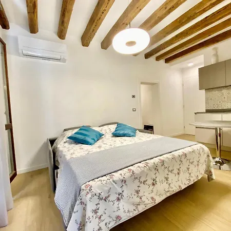 Aparthotel House New Wi Fi Island Venezia